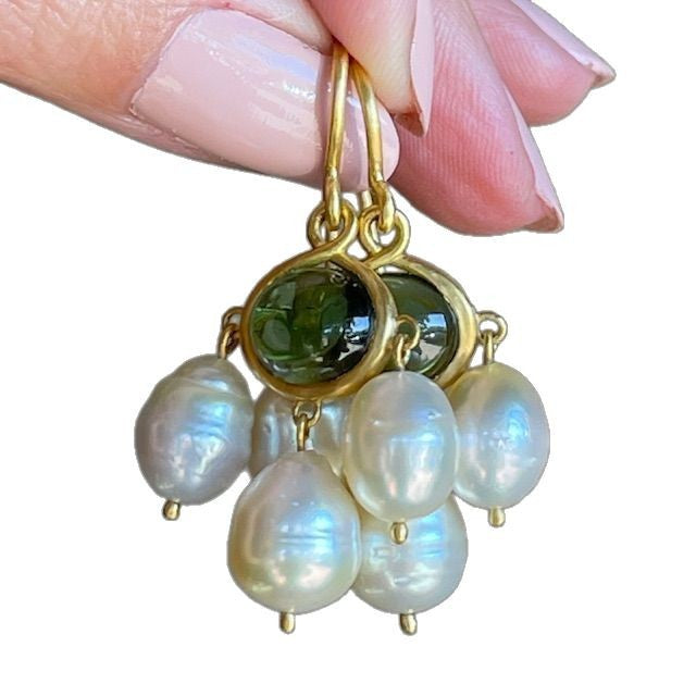 Pearl Earrings Elegant Retro Ear Hook Wind Ear Rings