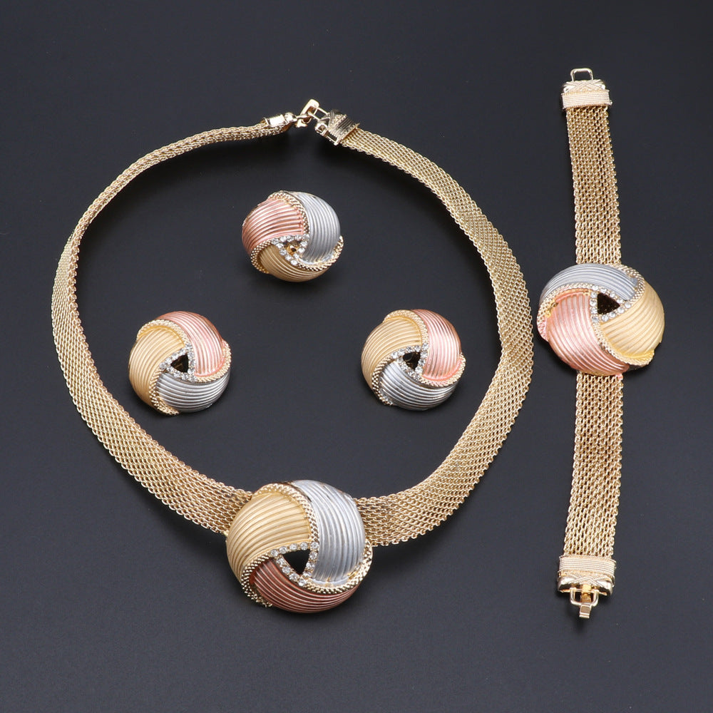 Three-color earrings, necklaces and bracelets set